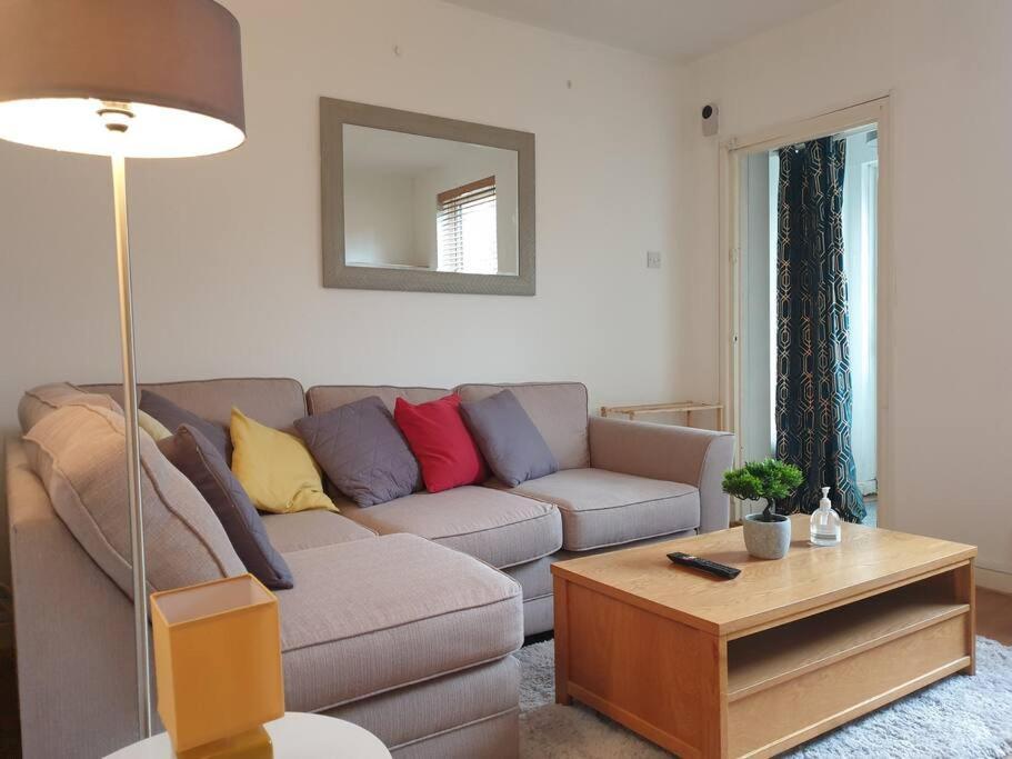 City Townhouse Close To Cafes And Restaurants Норуич Екстериор снимка